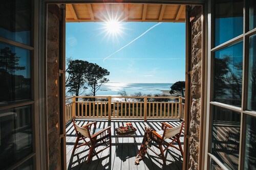 Villa Le Bassin - Eight Bedroom Villa, Sleeps 15