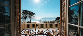 Villa Le Bassin - Eight Bedroom Villa, Sleeps 15