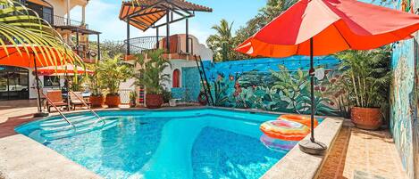 Outdoor pool, a heated pool