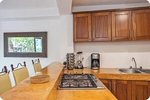 Private kitchen - Casa Silvana - Villas del Palmar (Sayulita)