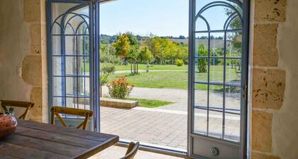 Villa Juno - Quatre Chambres Villa, Couchages 8