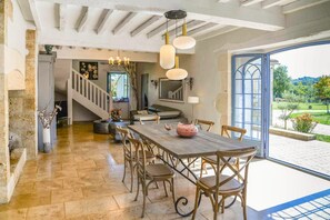 Servei de restauració