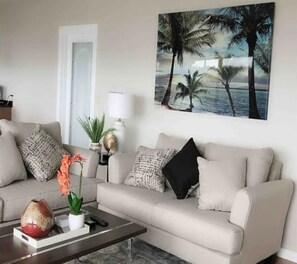 智能电视、壁炉