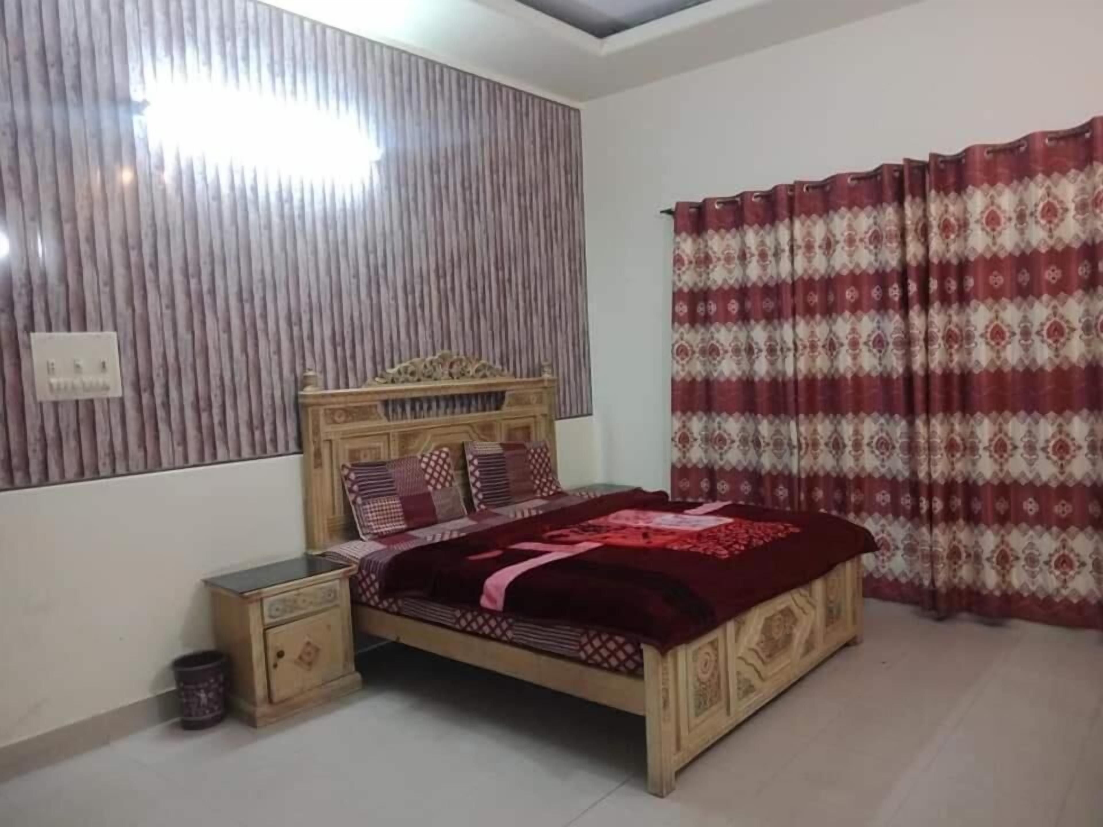 standard double room | iron/ironing board, free wifi