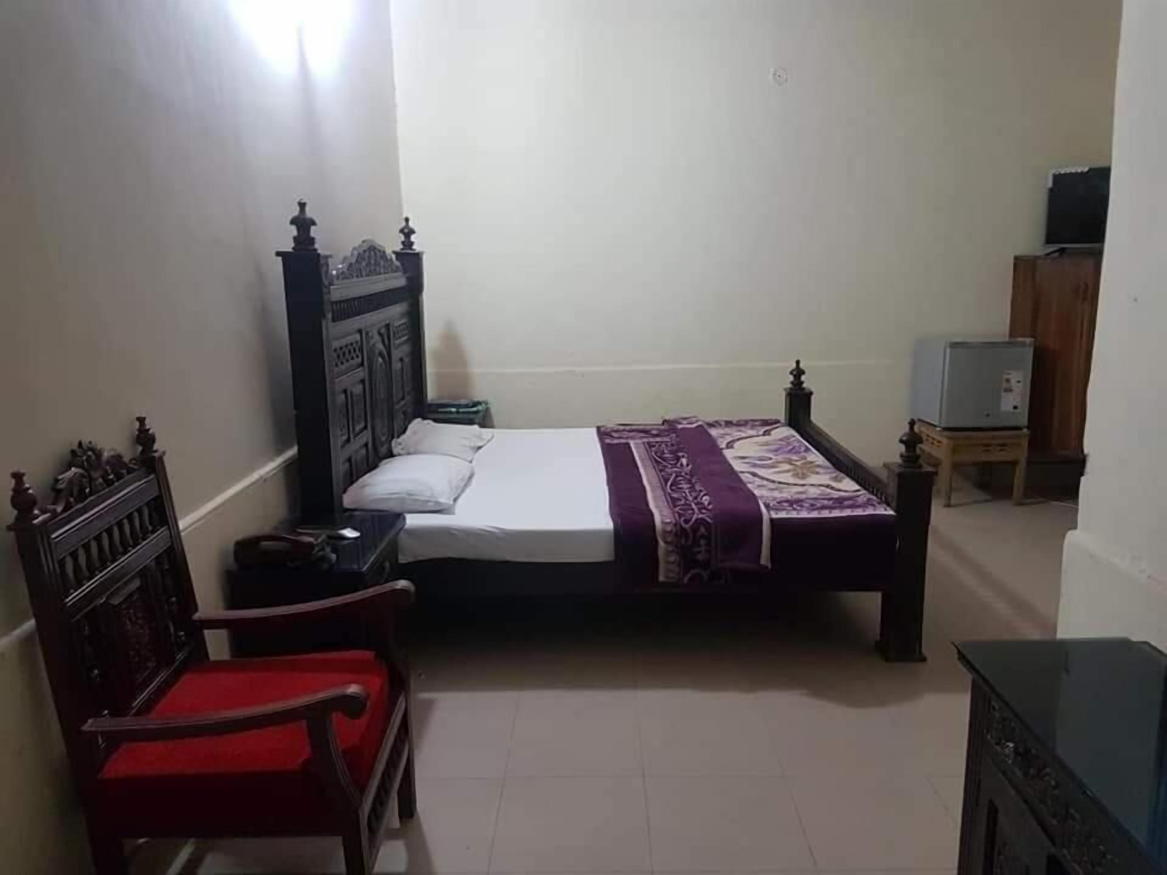 standard double room | iron/ironing board, free wifi