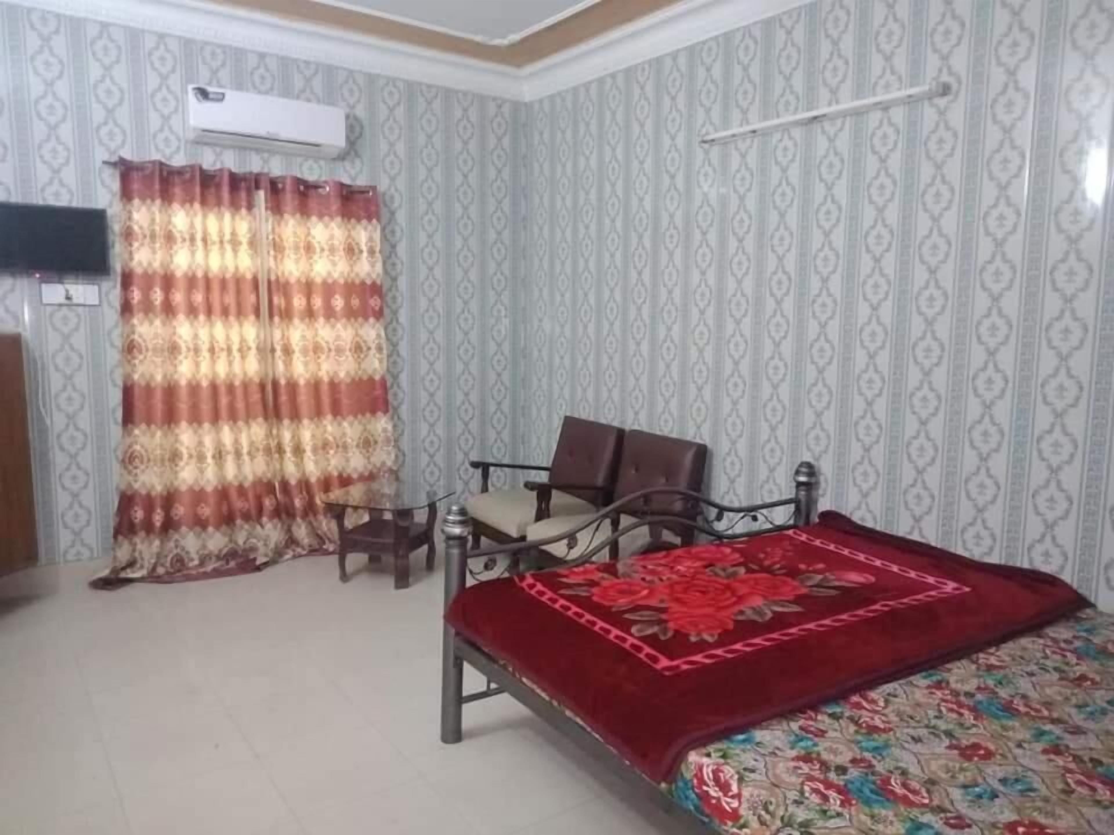 standard double room | iron/ironing board, free wifi