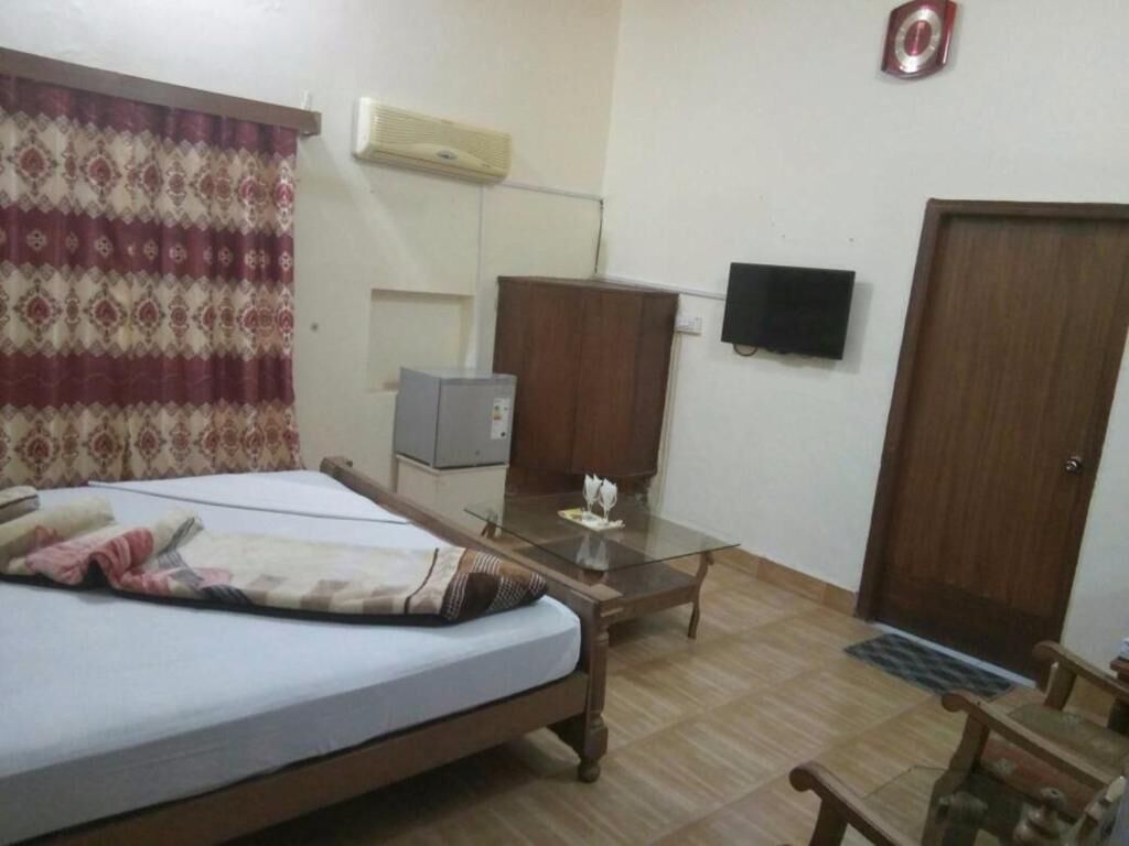 standard double room | iron/ironing board, free wifi