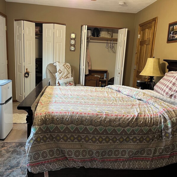 1 bedroom, free WiFi, bed sheets