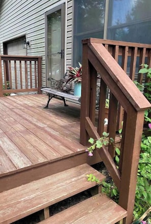 Exterior detail - Countryside Private Guest Room (Freeburg)