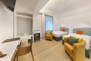 7 chambres, fer et planche Ă repasser, accĂšs Internet, draps fournis