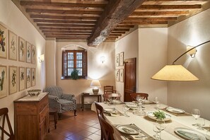 Dining - Villa La Fiana - Five Bedroom Villa, Sleeps 10 (Certaldo)