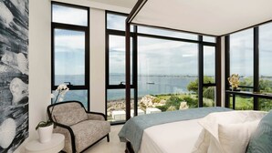 Unclassified image, 5 of 32, button - Villa Incanto - Four Bedroom Villa, Sleeps 8 (Plemmirio)