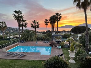 Outdoor pool, a heated pool - Villa 6pers splendid sea view and magnificent landscaped park in the peace with swimming pool (Grosseto-Prugna)
