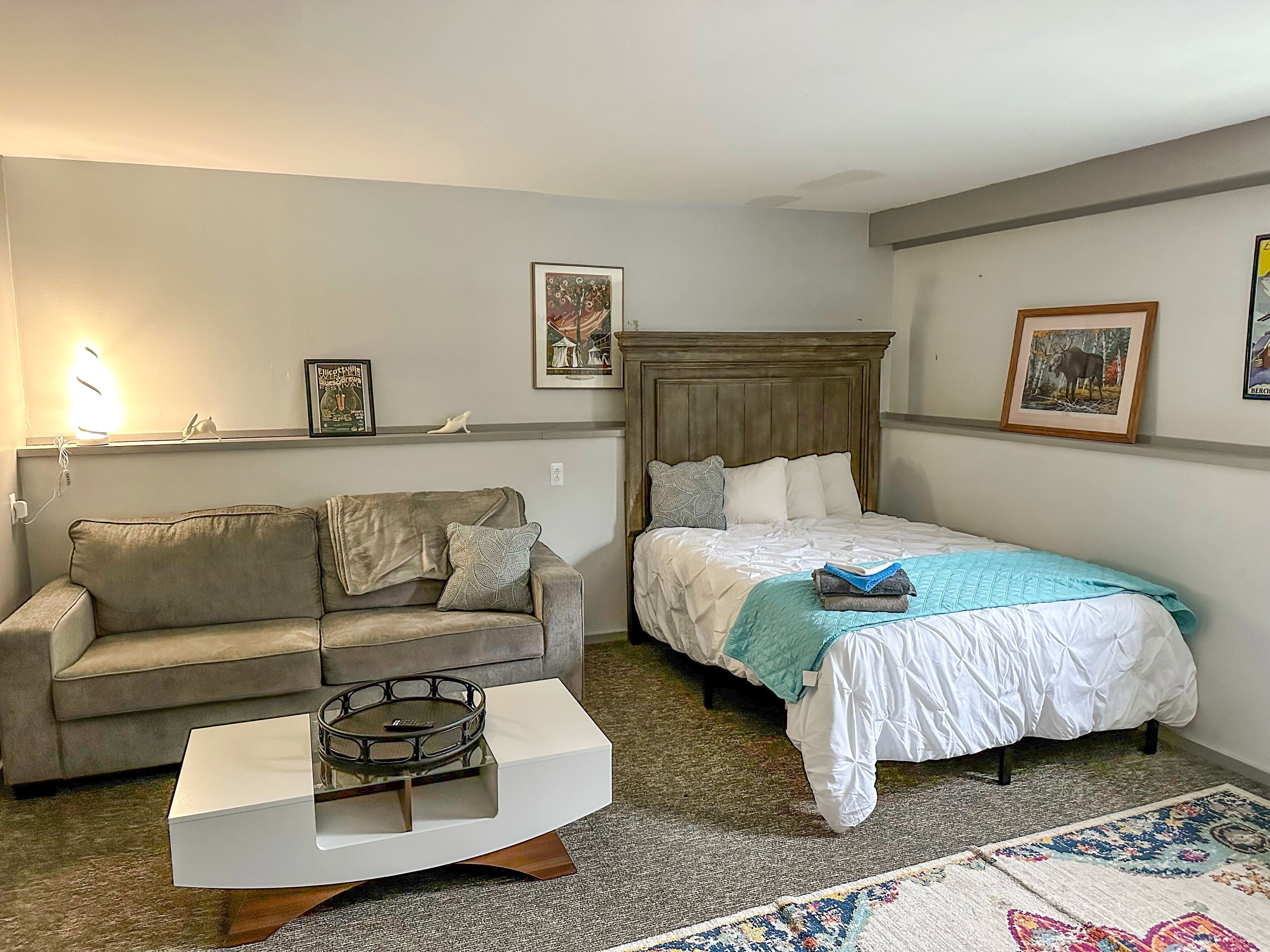 Egyptian cotton sheets, premium bedding, pillow-top beds