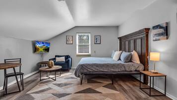 Deluxe-Doppelzimmer, 1 King-Bett | BettwÀsche aus Àgyptischer Baumwolle, hochwertige Bettwaren