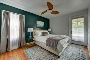 2 bedrooms, desk, iron/ironing board, free WiFi