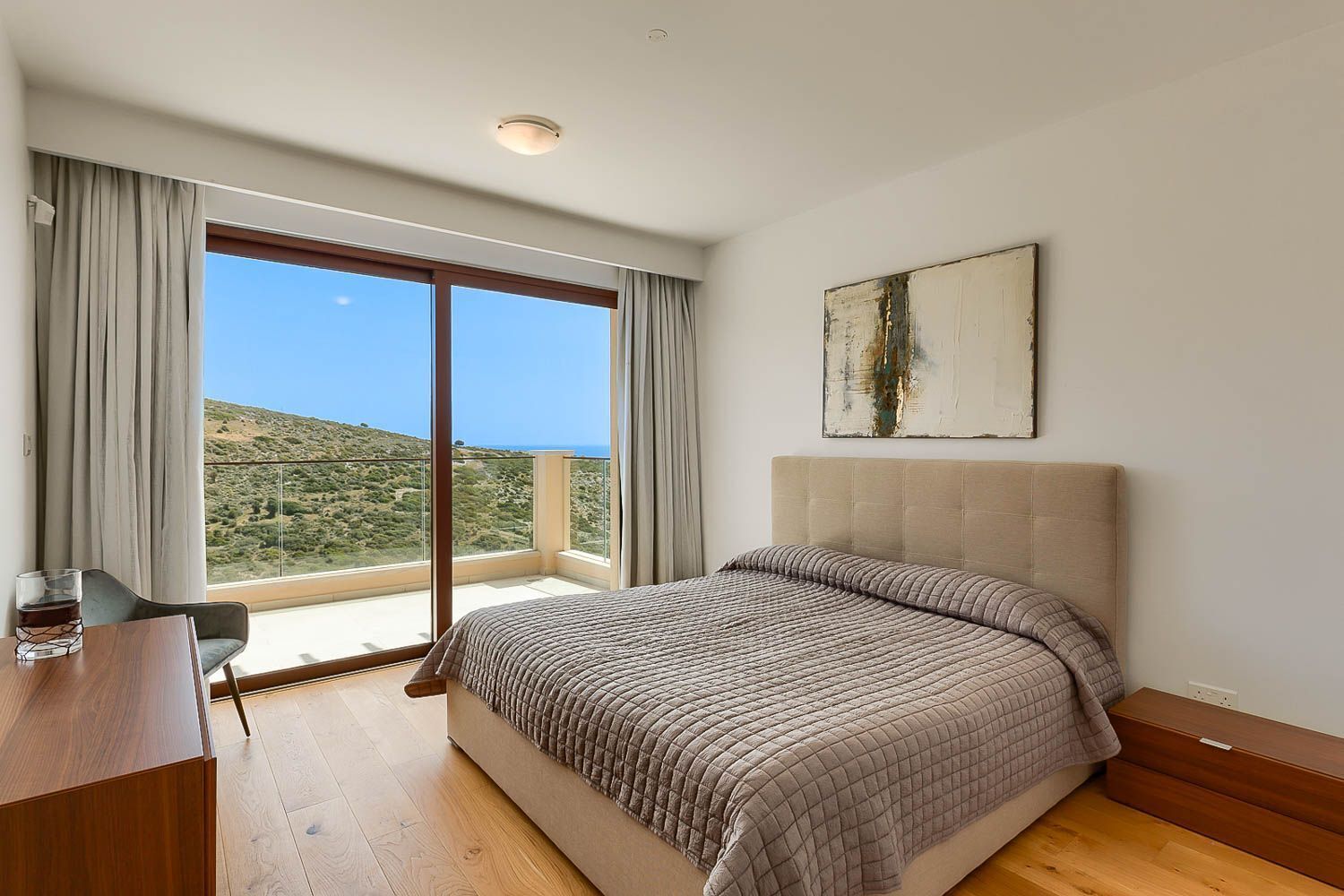 3 bedrooms, iron/ironing board, travel crib, WiFi