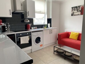 Apartment | Private kitchen | Fridge, microwave, oven, stovetop