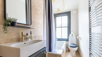 Bathtub, hair dryer
