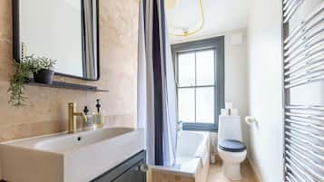 Bathtub, hair dryer