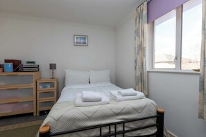 1 bedroom, Internet, bed sheets