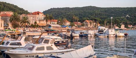 Marina
