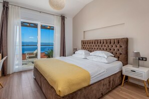 4 slaapkamers, een strijkplank/strijkijzer, wifi, beddengoed