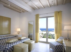 8 habitaciones, tabla de planchar con plancha, wifi y ropa de cama