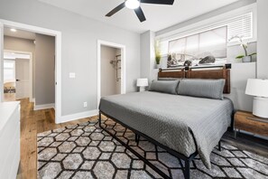 2 chambres, fer et planche à repasser, lit parapluie, Wi-Fi gratuit