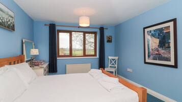 4 ห้องนอน, ห้องพักตกแต่งอย่างมีเอกลักษณ์, ตกแต่งพิเศษโดยเฉพาะ, Wi-Fi ฟรี