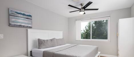 5 Schlafzimmer, Bügeleisen/Bügelbrett, kostenloses WLAN, Bettwäsche