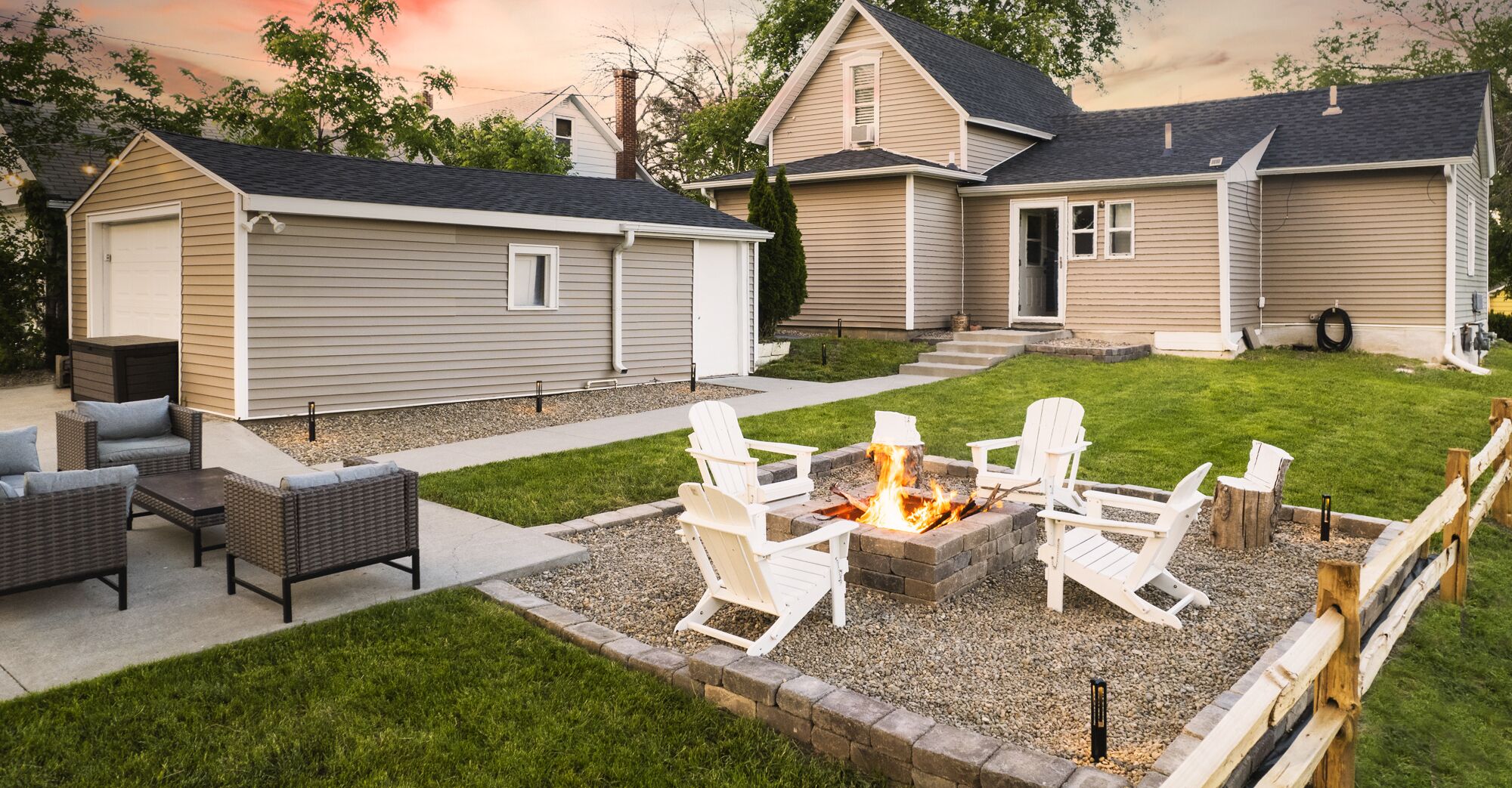 Ames Escape - Downtown | Firepit | Fiber WiFi