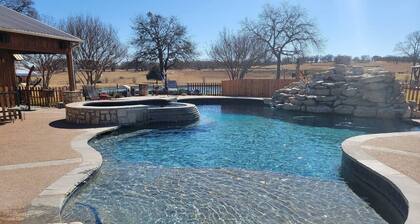 Margaritaville Cabana at Tipsy Toad Retreat