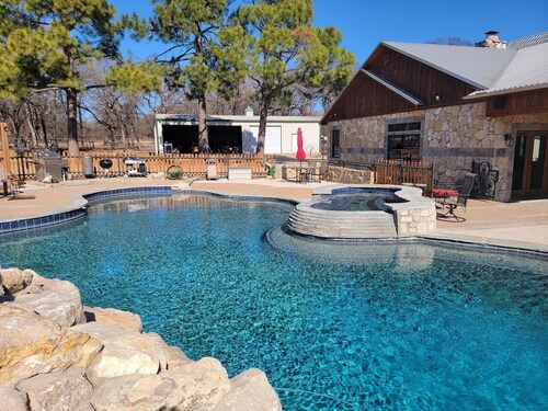 Margaritaville Cabana at Tipsy Toad Retreat