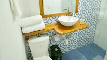 Quarto básico | Banheiro | Chuveiro, chuveiro com efeito de chuva