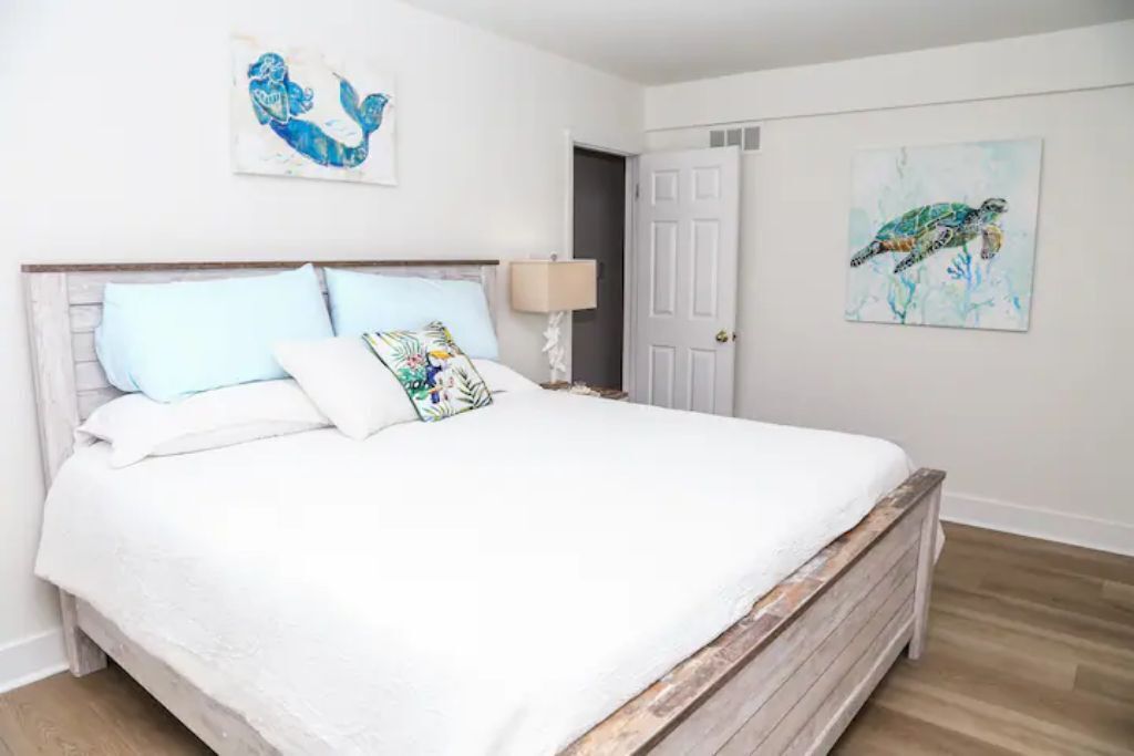 Private Brigantine Cottage Steps from the Ocean C2