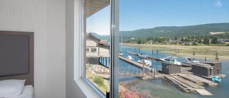 Deluxe Room, 2 Queen Beds, Ocean View | Egyptian cotton sheets, premium bedding, pillowtop beds, desk