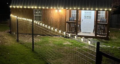 1 Bedroom Hill Country Cabin