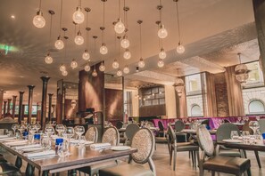 Restaurant - Forty Seven Hotel Manchester, WorldHotels Crafted (Manchester)