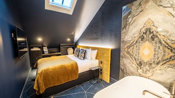 Dúplex Signature | 2 dormitorios, ropa de cama de alta calidad, minibar y caja fuerte