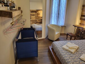 1 sovrum, resesäng, wi-fi och sängkläder