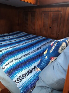 2 bedrooms, in-room safe, desk, free WiFi