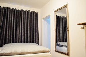 2 Schlafzimmer, Bügeleisen/Bügelbrett, WLAN, Bettwäsche