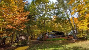 Property grounds - Cozy Weekenders Lakefront Cottage with Hot tub (fishing boat rental available) (Minden hills)