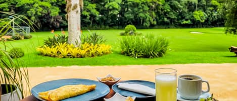 Desayuno buffet incluido todos los días
