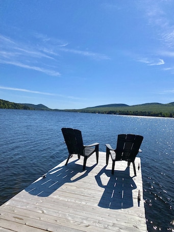 Property grounds. Charming rustic cottage on Lac-Trois-Saumons