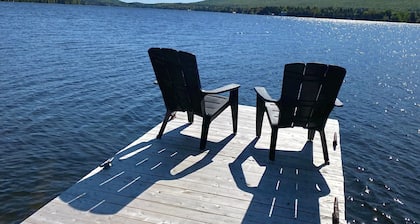 Chaleureux chalet rustique au bord du Lac-Trois-Saumons