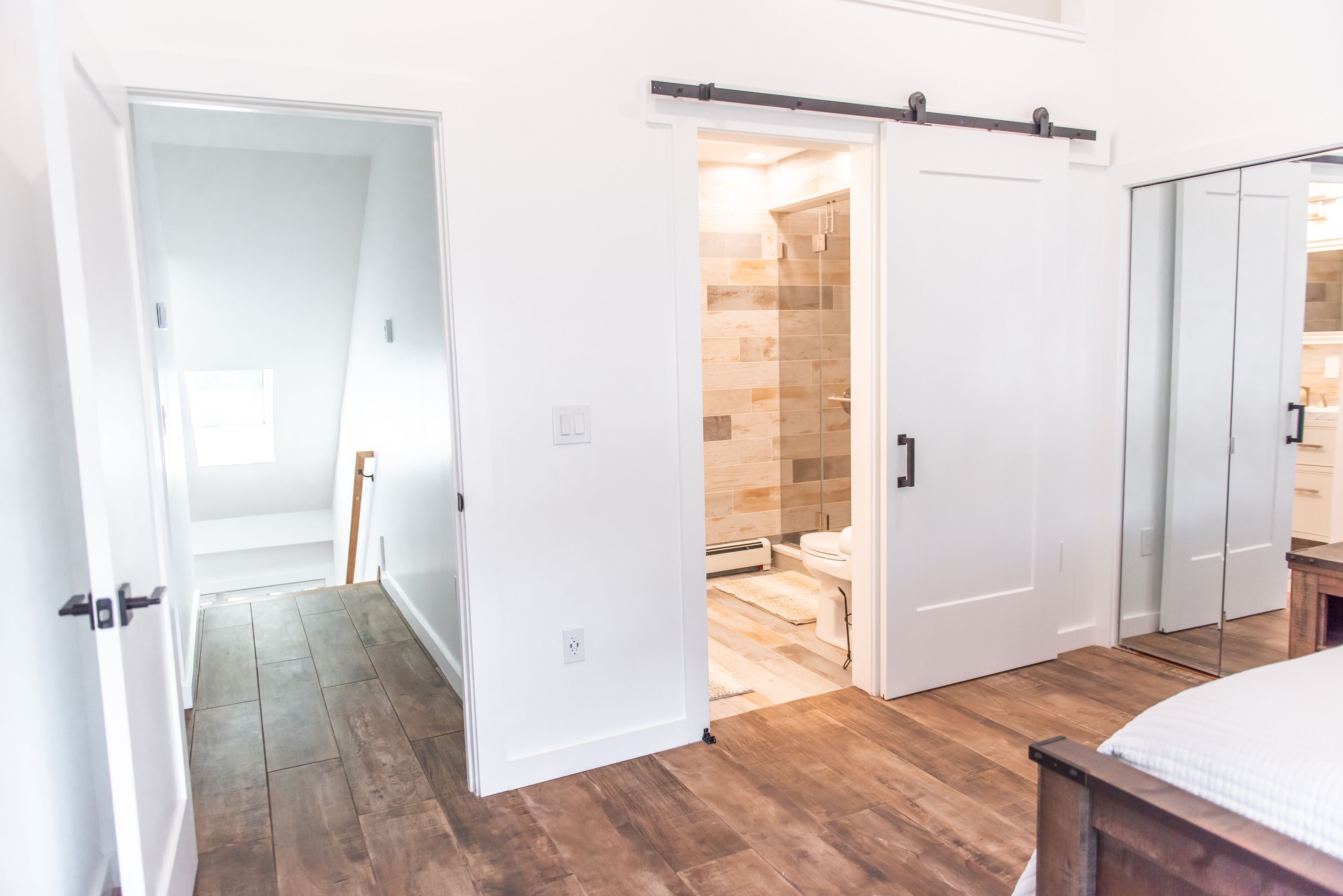 3 chambres, fer et planche à repasser, Wi-Fi gratuit, draps fournis