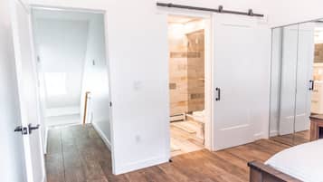 3 chambres, fer et planche Ă repasser, Wi-Fi gratuit, draps fournis