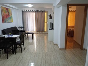 Standard Apartment | Living area | 60-cm flat-screen TV with digital channels, TV - PUERTA DEL SOL TRM (Torremolinos)